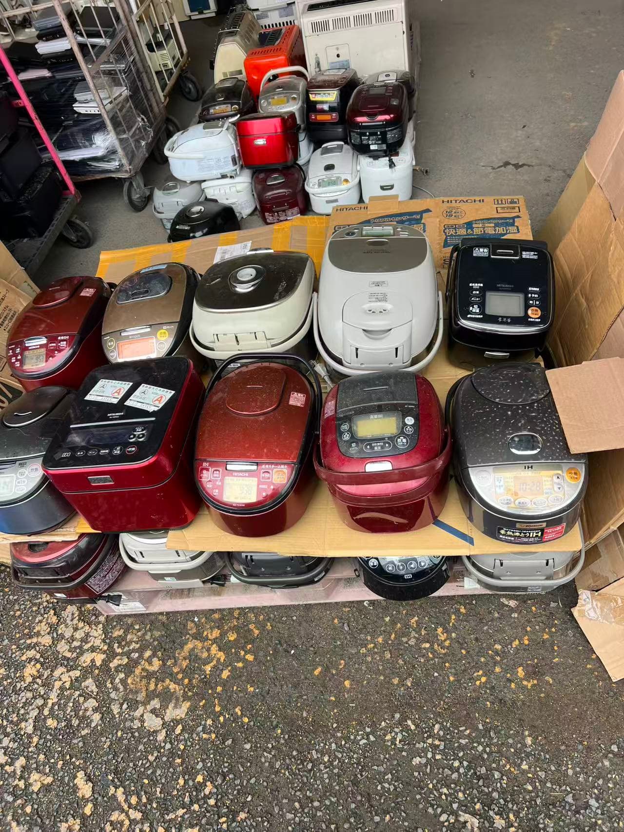 商品8